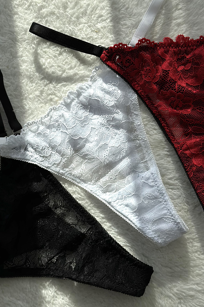 Набір Lace Refinement трусиків з 3-х штук - стрінги